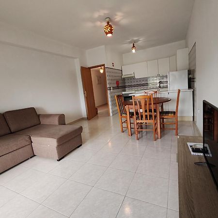 2A Palmeiras Com Piscina - Casas & Papeis Armação de Pêra Zewnętrze zdjęcie